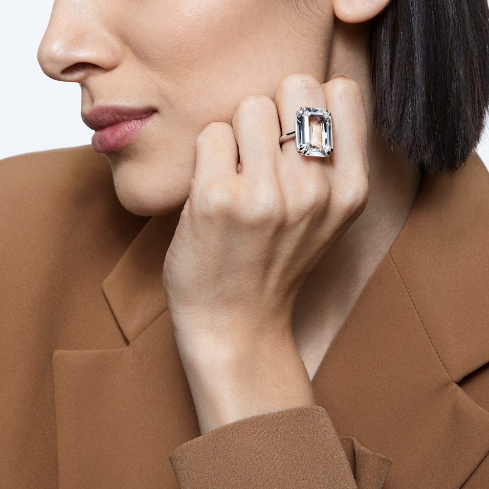 SWAROVSKI Mesmera Cocktail Ring White Rhodium Plated 5610381